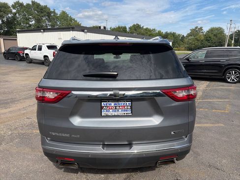 Used 2018 Chevrolet Traverse Premier AWD/4WD image 5