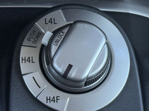 Used 2023 Toyota 4Runner Limited image 32