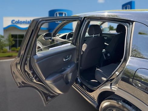 Used 2025 Honda HR-V Sport image 27