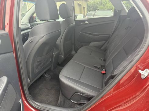 Used 2019 Hyundai Tucson SE FWD image 18