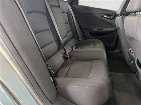 Used 2024 Chevrolet Malibu LT FWD image 18