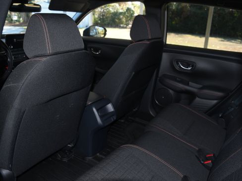 Used 2023 Honda HR-V Sport image 15