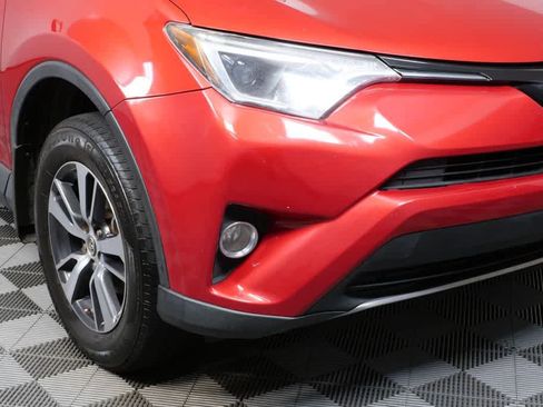 Used 2017 Toyota RAV4 XLE image 30