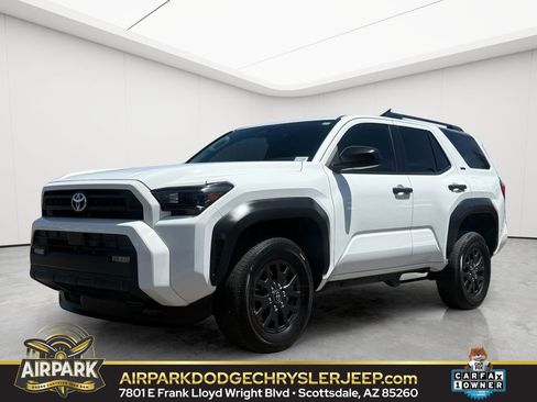 Used 2025 Toyota 4Runner SR5 RWD image 1