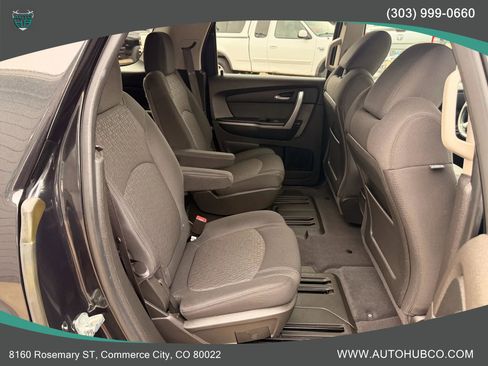 Used 2012 GMC Acadia SLE image 13