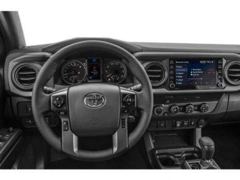 Used 2020 Toyota Tacoma TRD Off-Road AWD/4WD image 10