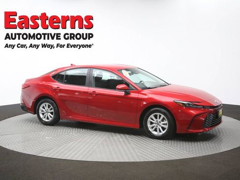 Used 2025 Toyota Camry SE FWD image 45