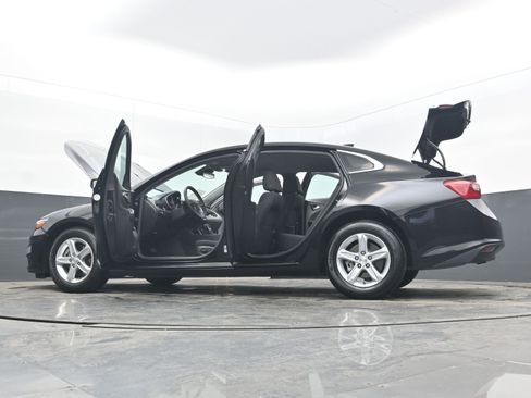 Used 2024 Chevrolet Malibu LT image 42