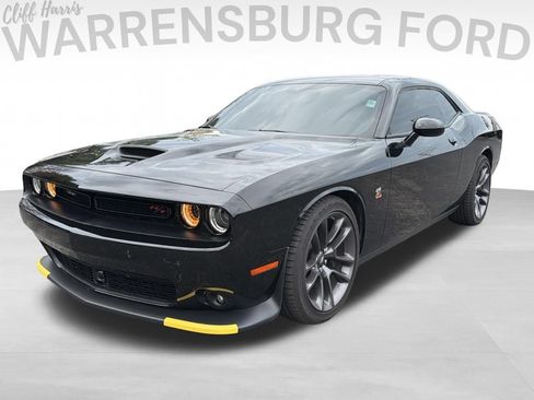 Used 2023 Dodge Challenger R/T Scat Pack w/ Plus Package RWD image 3