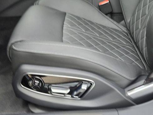 New 2026 Audi S8 AWD/4WD image 28