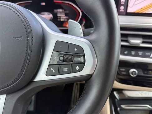 Used 2022 BMW X4 xDrive30i w/ M Sport Package image 28