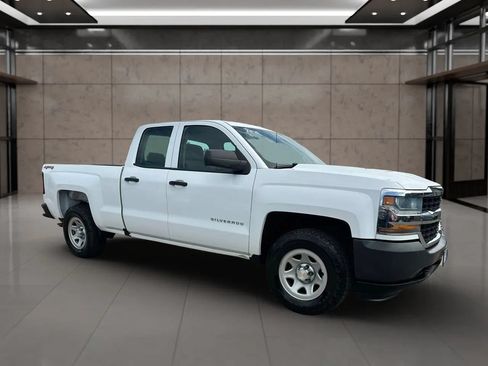 Used 2017 Chevrolet Silverado 1500 W/T AWD/4WD image 6