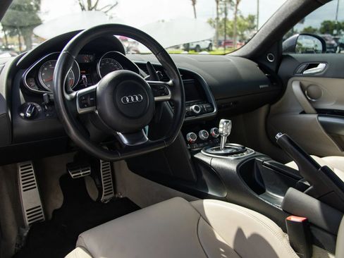 Used 2009 Audi R8 V8 AWD/4WD image 26