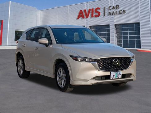 Used 2025 MAZDA CX-5 AWD 2.5 S w/ Preferred Package image 3