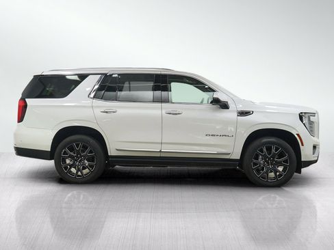 Used 2025 GMC Yukon Denali w/ Denali Reserve Package AWD/4WD image 6