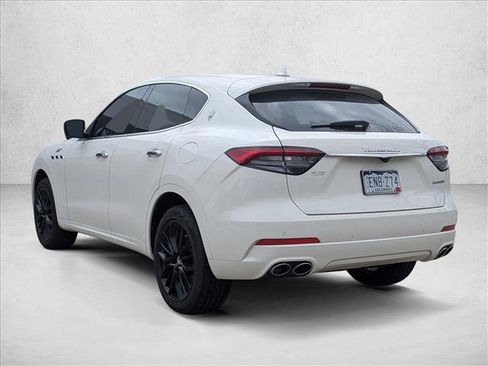 Used 2022 Maserati Levante GT AWD/4WD image 7