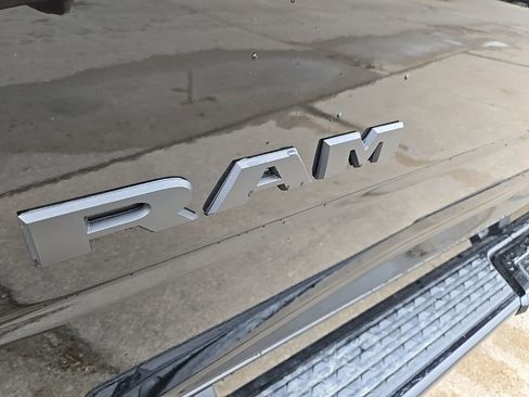 New 2026 RAM 2500 Big Horn AWD/4WD image 20