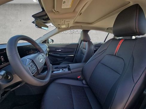 New 2026 Nissan Sentra SR FWD image 19