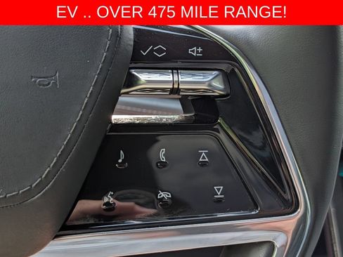 Used 2025 Cadillac Escalade IQ Luxury 2 w/ LPO, Premium Carpet Package AWD/4WD image 48