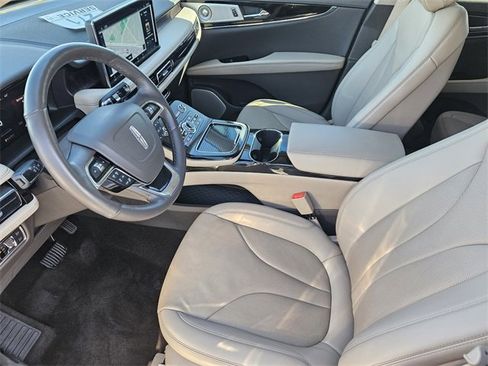 Certified 2022 Lincoln Nautilus Reserve w/ Equipment Group 202A image 13