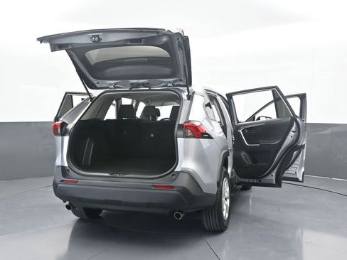 Used 2023 Toyota RAV4 LE image 72