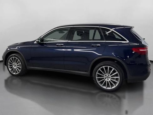 Used 2018 Mercedes-Benz GLC 300 4MATIC image 5