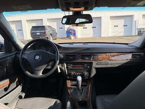 Used 2006 BMW 325i 325i image 18