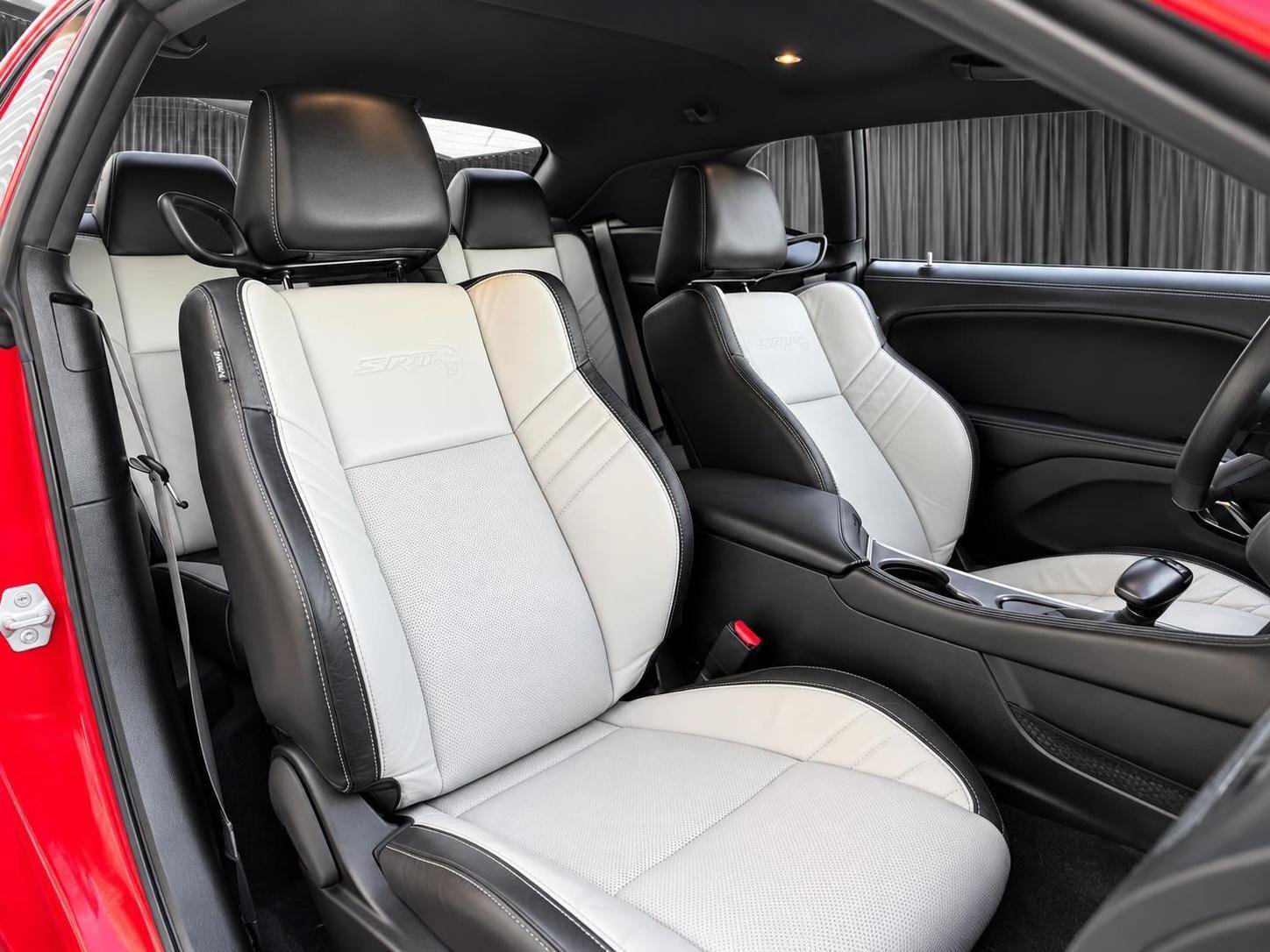 Used 2022 Dodge Challenger SRT Hellcat RWD image 26