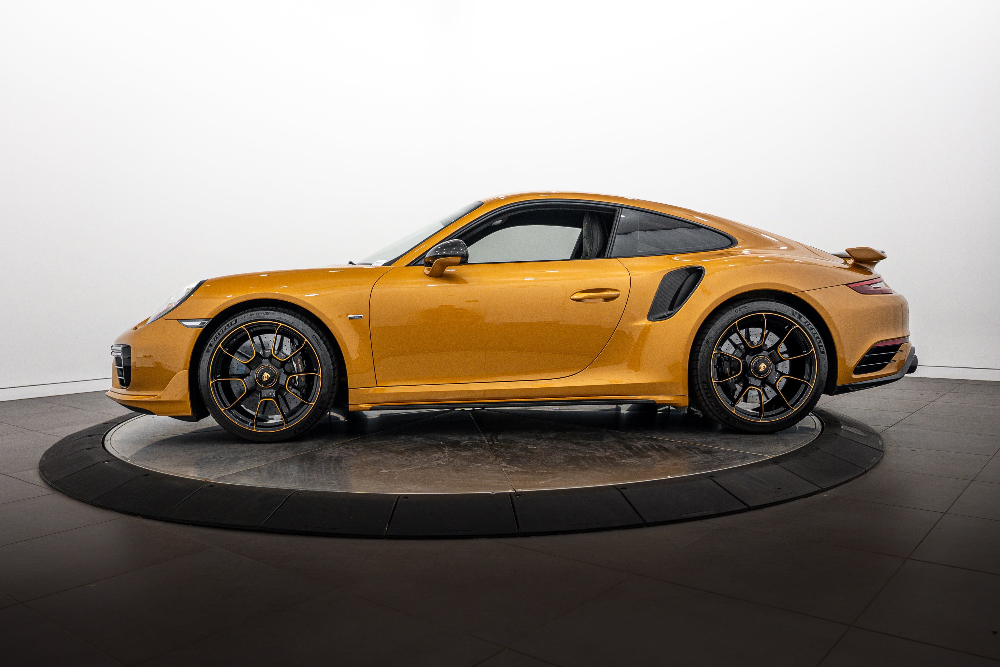 Certified 2018 Porsche 911 Turbo S AWD/4WD image 2