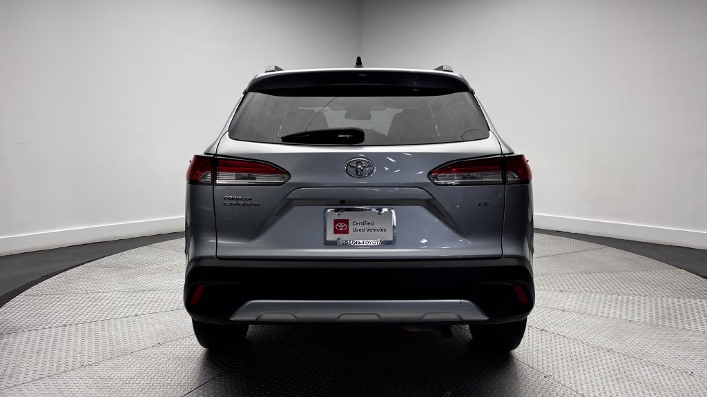 Certified 2025 Toyota Corolla Cross LE FWD image 38