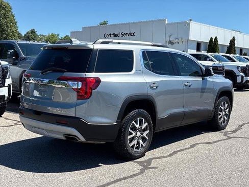 Certified 2023 GMC Acadia SLE w/ Driver Convenience Package AWD/4WD image 2