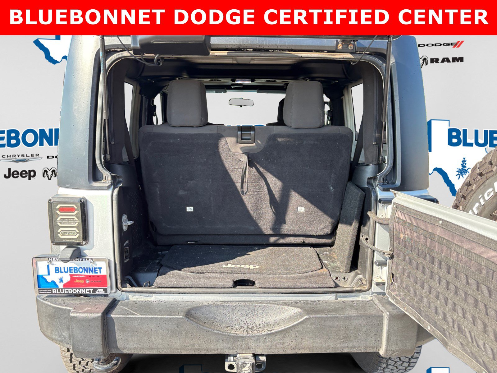 Used 2012 Jeep Wrangler Sport AWD/4WD image 22