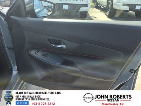 New 2026 Nissan Sentra SR w/ Floor Mat Package FWD image 19