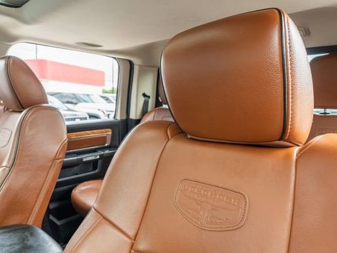 Used 2017 RAM 3500 Laramie Longhorn image 19