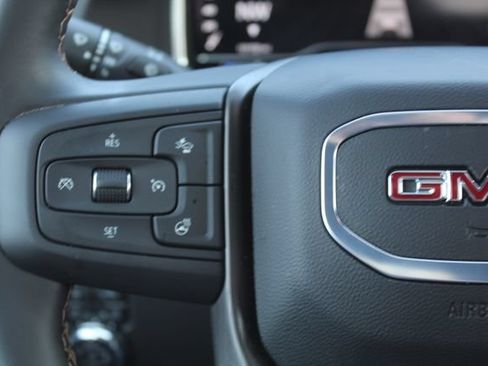 Used 2025 GMC Sierra 2500 AT4 w/ AT4 Premium Plus Package AWD/4WD image 24
