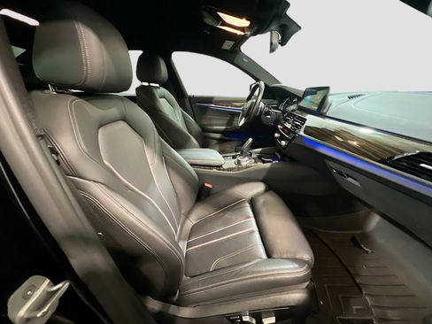 Used 2018 BMW 540i image 21