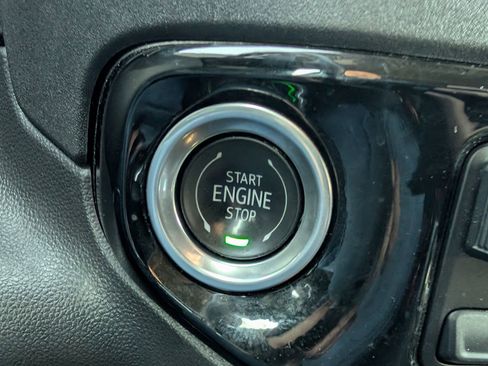 Used 2024 Chevrolet Silverado 1500 LT Trail Boss w/ Protection Package image 29