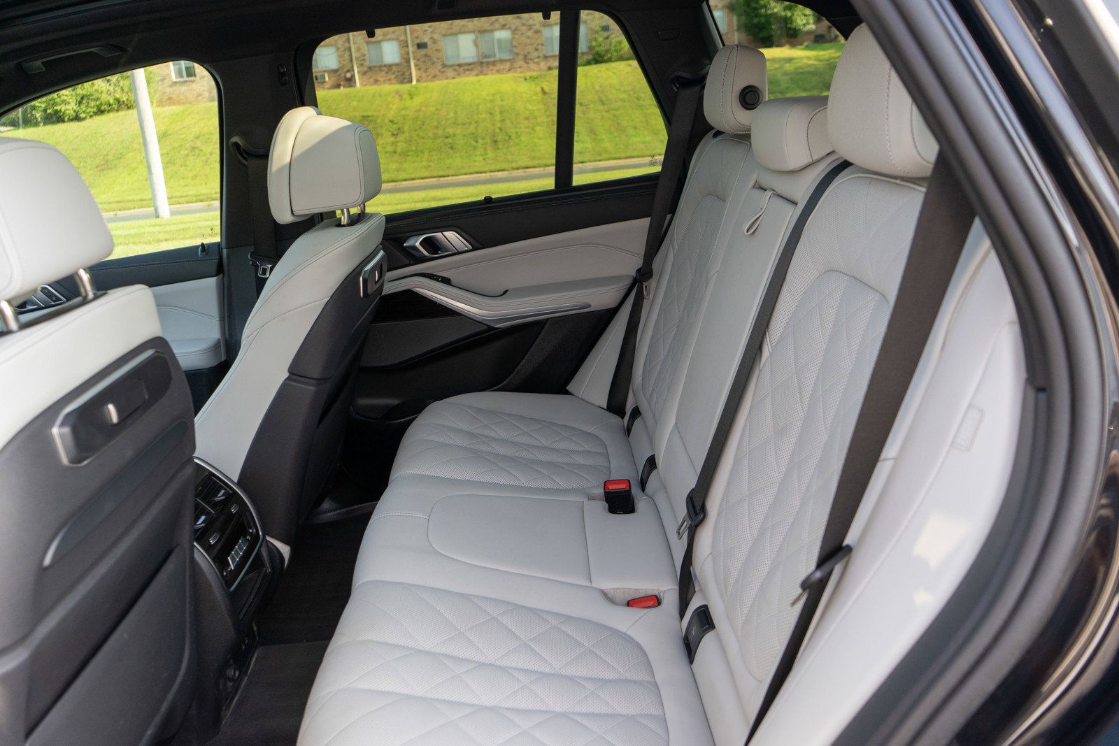 Used 2024 BMW X5 xDrive40i AWD/4WD image 33