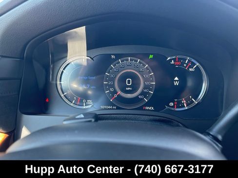 Used 2017 Cadillac Escalade Luxury AWD/4WD image 15