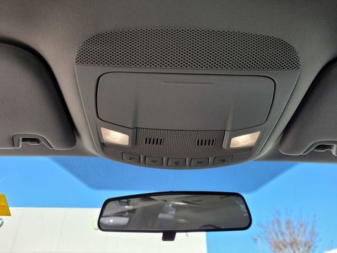 Used 2018 Ford Fusion SE w/ Fusion SE Technology Package image 27