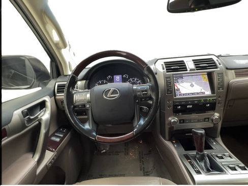Used 2016 Lexus GX 460 Luxury AWD/4WD image 35