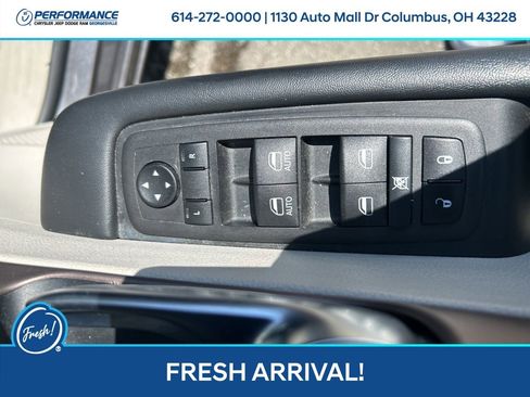 Used 2023 Chrysler Voyager LX FWD image 17