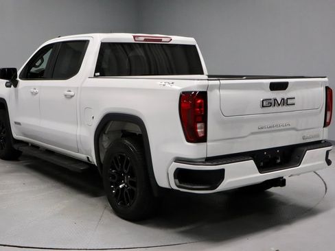 Used 2024 GMC Sierra 1500 Elevation w/ LPO, Elevation Black Package AWD/4WD image 8