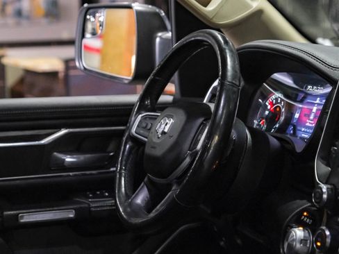 Used 2019 RAM 1500 Laramie w/ Off Road Group image 16