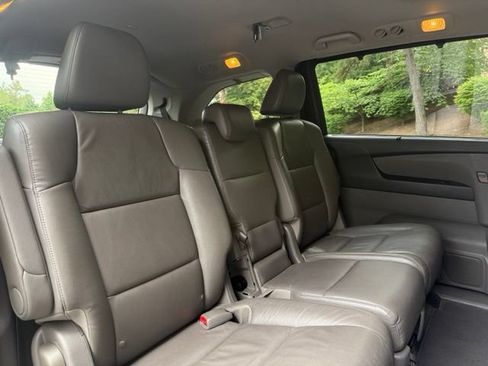Used 2013 Honda Odyssey Touring image 42