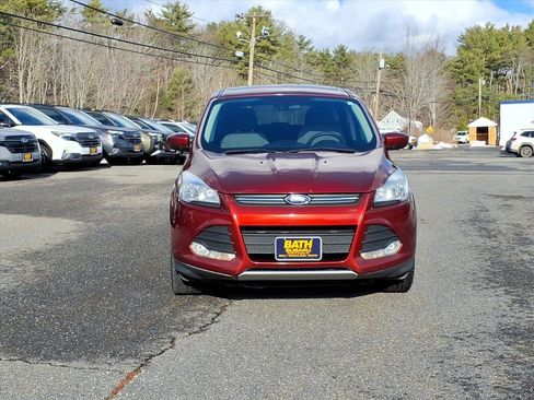 Used 2014 Ford Escape SE image 2