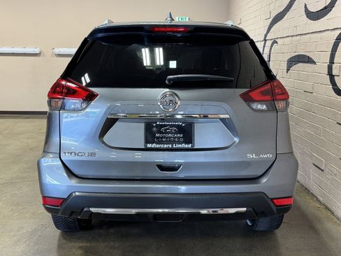 Used 2018 Nissan Rogue SL AWD/4WD image 5