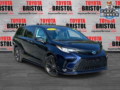 Used 2025 Toyota Sienna XSE