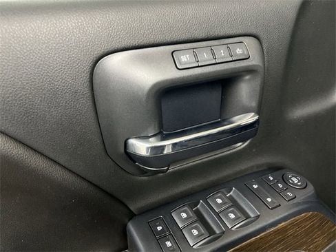 Certified 2017 GMC Sierra 2500 Denali w/ Duramax Plus Package image 24