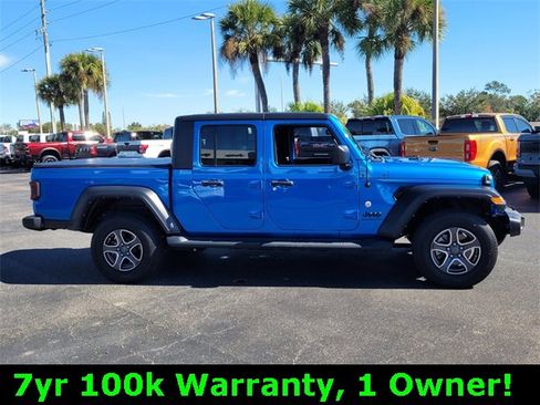 Certified 2022 Jeep Gladiator Sport image 8